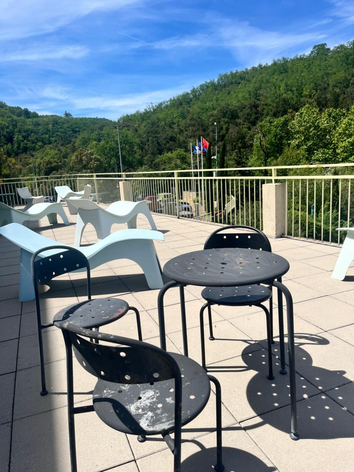 Apartment La Reine *